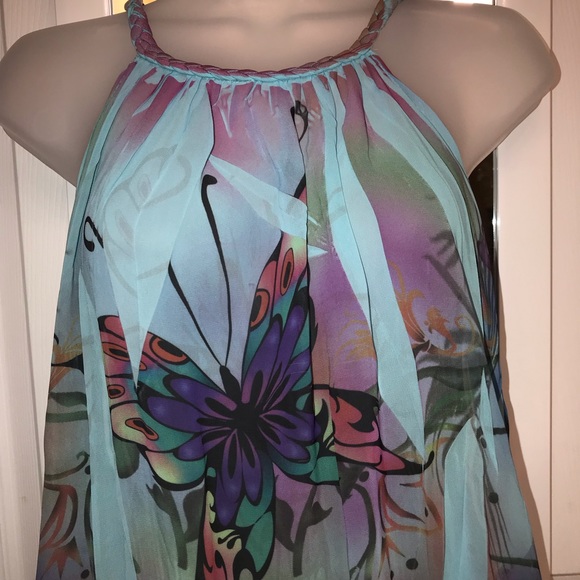 Gorgeous one size Butterfly shirt . - Picture 3 of 8